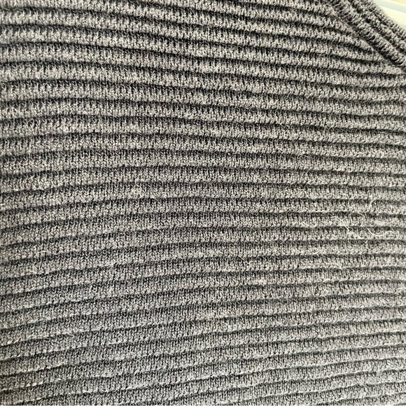 Aritzia Wilfred Blanchard Navy Blue Ribbed Sweater Size XXS - Picture 3 of 8